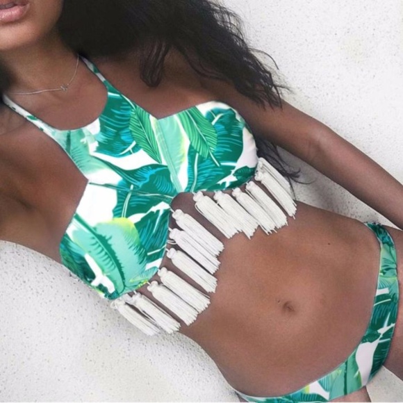 Other - 3/$20 -5 STAR Tropical Leaves Tassel Halter Bikini